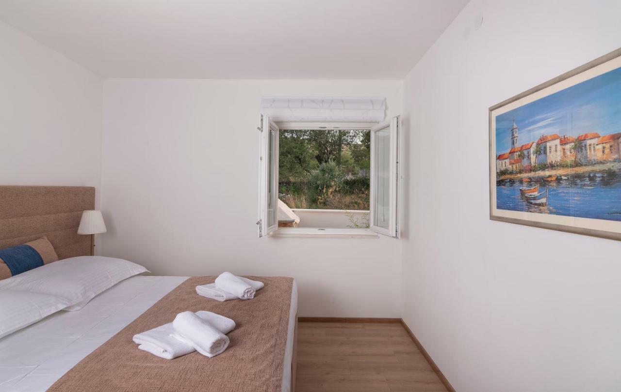 Sukošan Villa Village Idylle With Heated Pool, Sauna, Jacuzzy And Private Parking מראה חיצוני תמונה