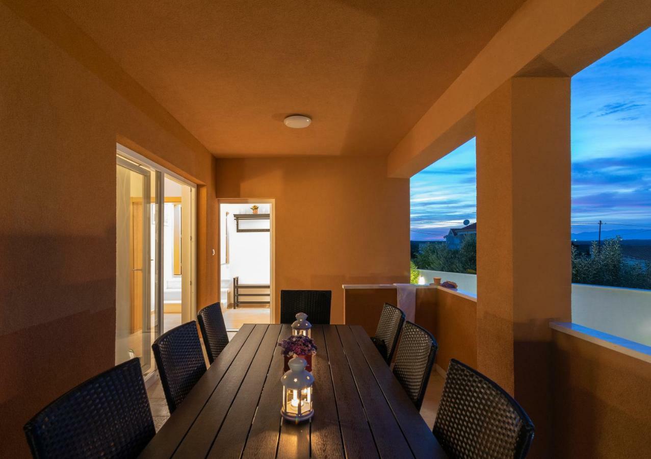 Sukošan Villa Village Idylle With Heated Pool, Sauna, Jacuzzy And Private Parking מראה חיצוני תמונה