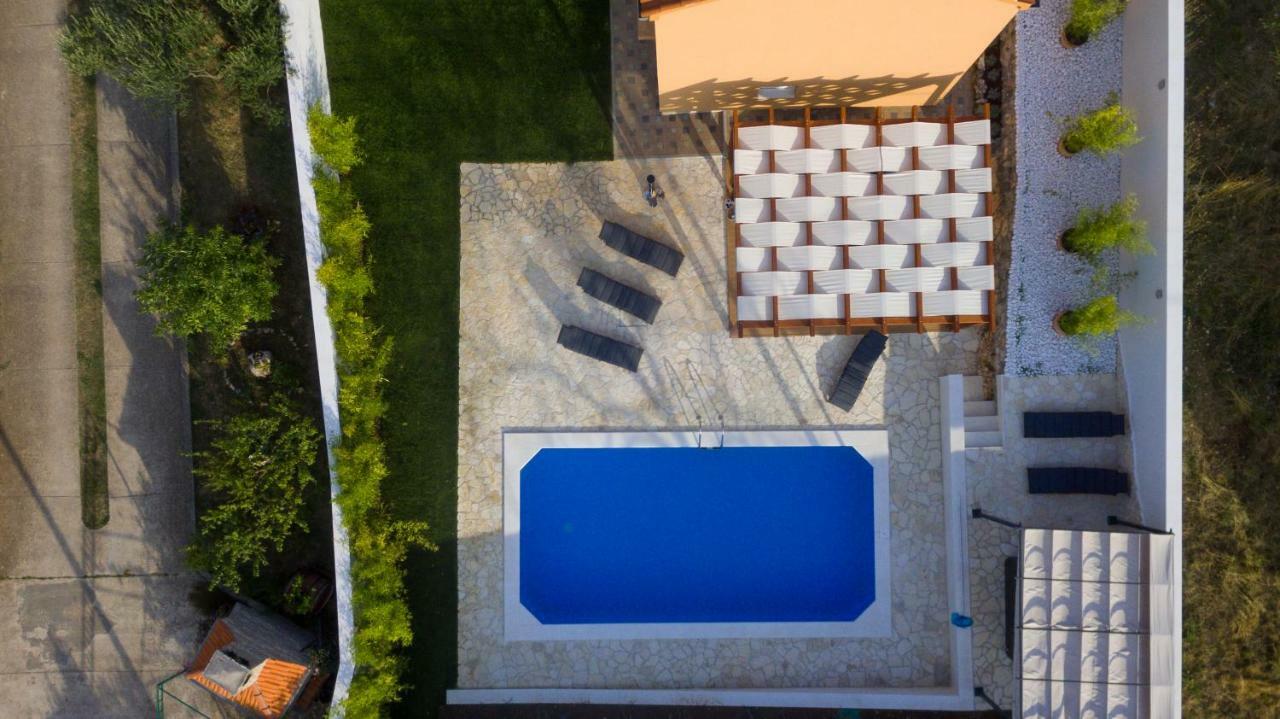 Sukošan Villa Village Idylle With Heated Pool, Sauna, Jacuzzy And Private Parking מראה חיצוני תמונה