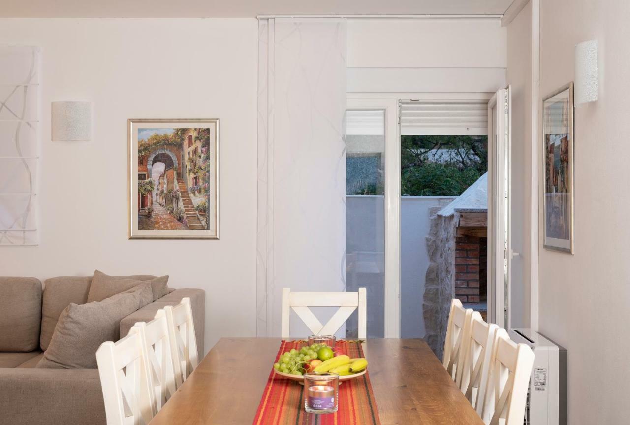 Sukošan Villa Village Idylle With Heated Pool, Sauna, Jacuzzy And Private Parking מראה חיצוני תמונה